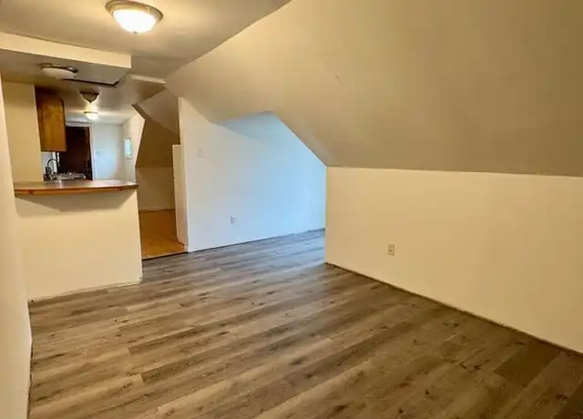 Property at 469 Northampton St Unit 5, Kingston, PA, 18704, 1 bed, 1 bath, [object Object]