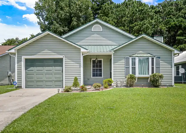 Property at 3107 Gaitway Ct, Jacksonville, NC, 28546, 4 beds, 2 baths, [object Object]