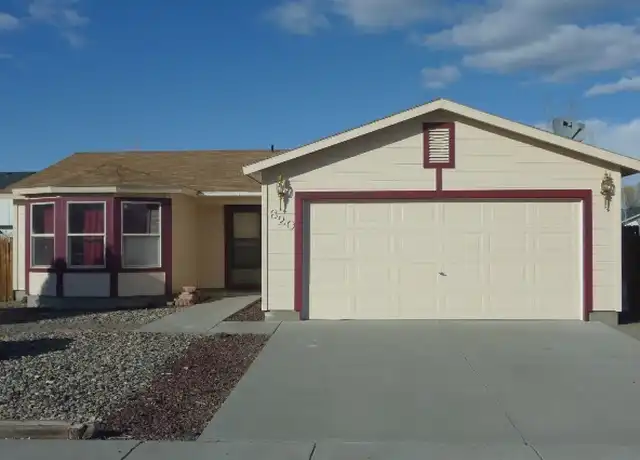 Property at 620 Willow Dr, Mountain Home, ID, 83647, 3 beds, 2 baths, [object Object]