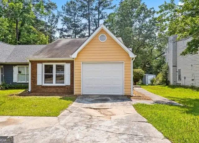 Property at 7973 Woodlake Dr, Riverdale, GA, 30274, 3 beds, 2 baths, [object Object]