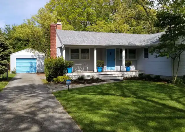 Property at 1435 Bray Ave, Laurel, NY, 11948, 3 beds, 2 baths, [object Object]
