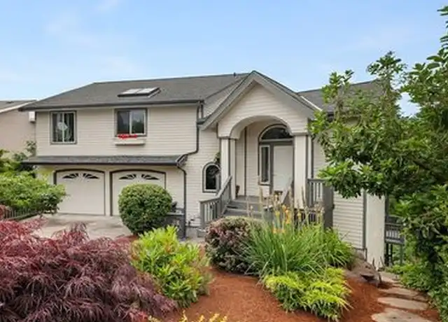 Property at 13604 SE 18th St Unit 2, Bellevue, WA, 98005, 4 beds, 3 baths, [object Object]