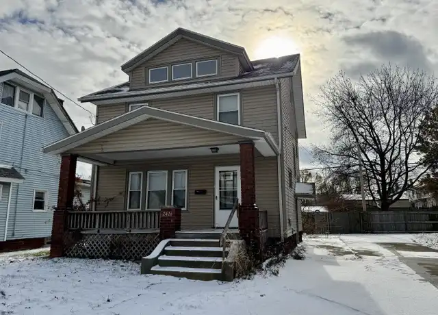 Property at 2426 9th St NW, Canton, OH, 44708, 3 beds, 1 bath, [object Object]