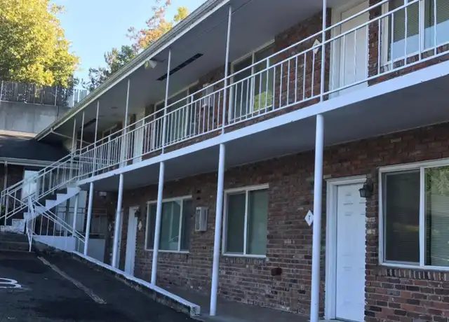 Property at 2624 NE 9th Pl Unit 4, Renton, WA, 98056, 1 bed, 1 bath, [object Object]
