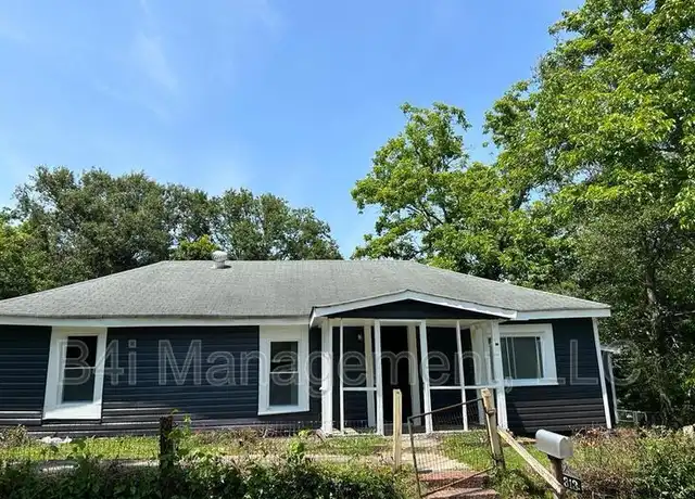 Property at 313 McCall St, Lagrange, GA, 30241, 3 beds, 1 bath, [object Object]