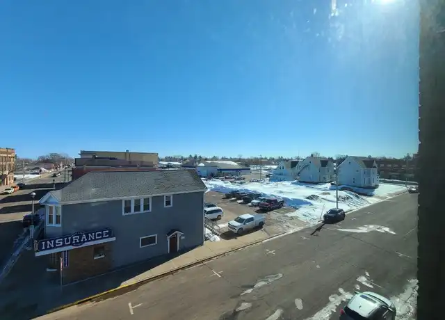 Property at 204 Main St W Unit 203, Ashland, WI, 54806, 2 beds, 1 bath, [object Object]