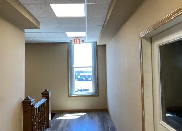 Property at 204 Main St W Unit 203, Ashland, WI, 54806, 2 beds, 1 bath, [object Object]