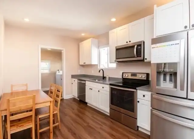 Property at 7 Abbotsford St #2, Boston, MA, 02121, 3 beds, 1 bath, [object Object]