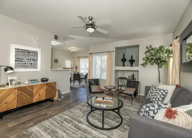 Photo of 9444 Harbour Point Dr, Elk Grove, CA 95758