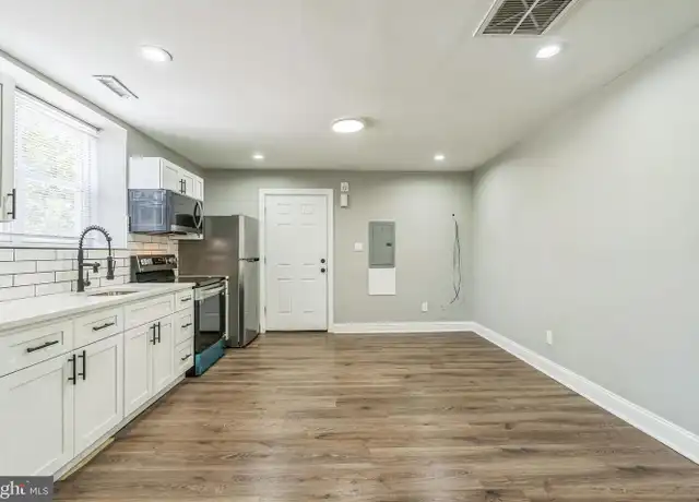 Property at 6708 N Broad St Unit 2ND FL, Philadelphia, PA, 19126, 1 bed, 1 bath, [object Object]