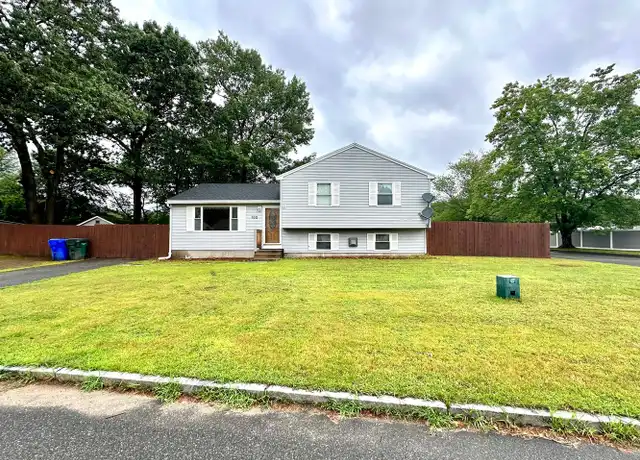 Property at 102 Starling Rd, Springfield, MA, 01119, 3 beds, 2 baths, [object Object]