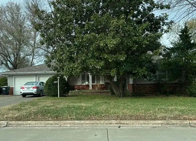 Property at 1853 E Gretna St, Springfield, MO, 65804, 3 beds, 2 baths, [object Object]
