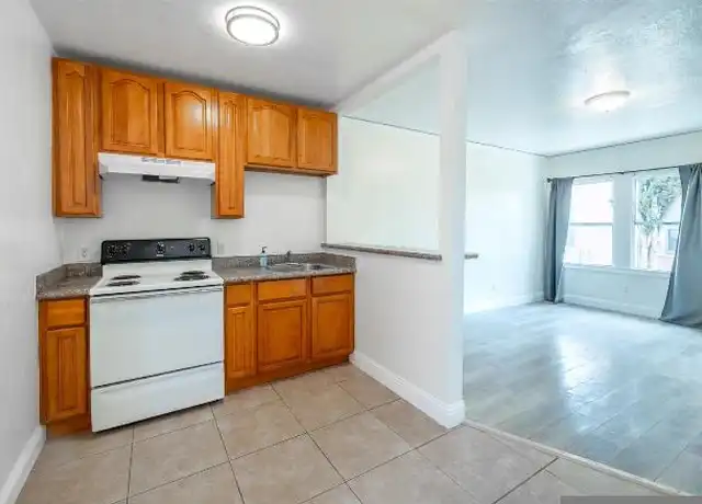 Property at 6114 Foothill Blvd, Oakland, CA, 94605, 1 bed, 1 bath, [object Object]