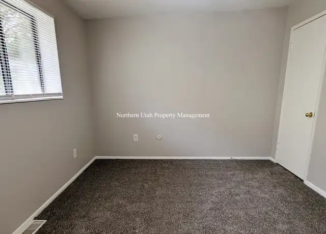 Property at 1161 Vitt Dr, Ogden, UT, 84404, 2 beds, 1 bath, [object Object]