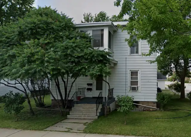 Property at 502 W 6th Ave Unit B, Oshkosh, WI, 54902, 2 beds, 1 bath, [object Object]