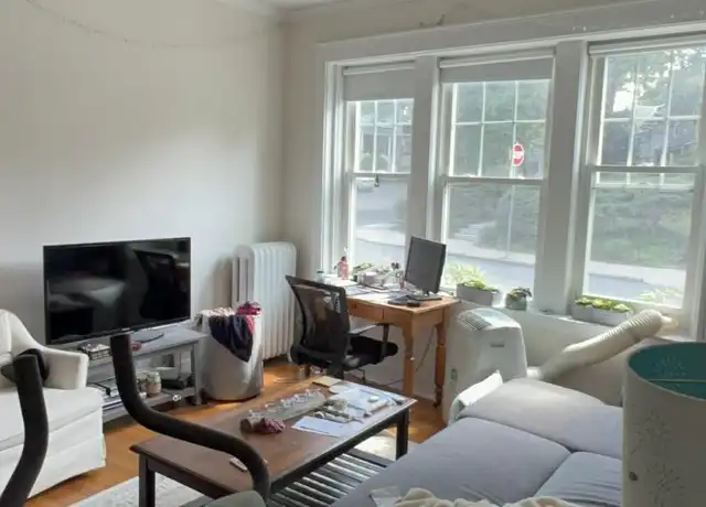 Property at 117 Kilsyth Rd, Boston, MA, 02135, 2 beds, 1 bath, [object Object]