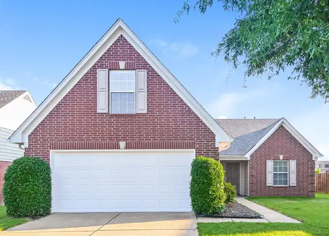 Property at 2814 Rutherford Dr, Southaven, MS, 38672, 4 beds, 2 baths, [object Object]
