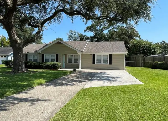 Property at 26 Hennessey Ct, New Orleans, LA, 70123, 4 beds, 2 baths, [object Object]