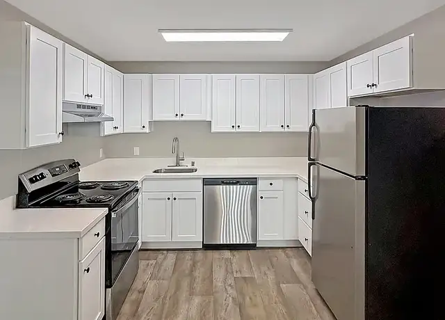 Photo of 15530 Bothell Way NE, Lake Forest Park, WA 98155