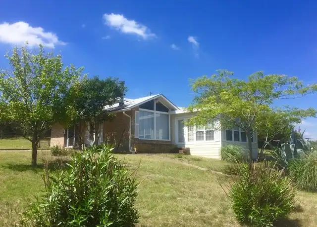 Property at 241 Mount Pisgah Dr, Comfort, TX, 78013, 3 beds, 2 baths, [object Object]