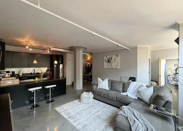 Property at 453 Washington St Apt 5B, Boston, MA, 02111, 2 beds, 1 bath, [object Object]