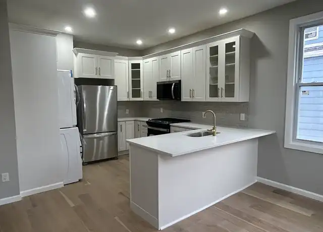 Property at 639 36th St Apt 2, Union City, NJ, 07087, 3 beds, 1 bath, [object Object]