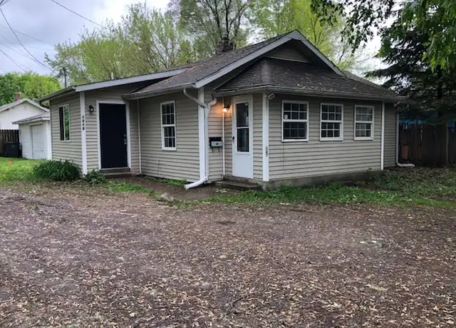 Property at 1211 Randolph St, South Bend, IN, 46613, 2 beds, 1 bath, [object Object]