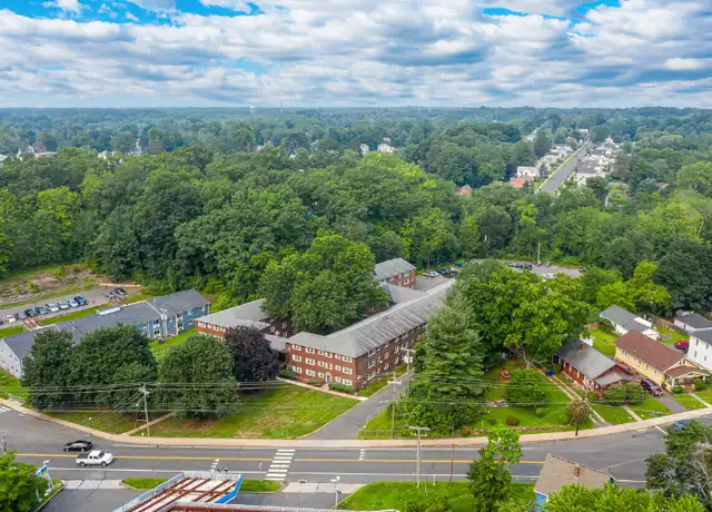 Property at 266 Main St Unit 311, Windsor Locks, CT, 06096, 1 bed, 1 bath, [object Object]