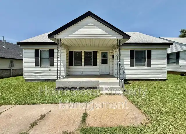 Property at 2141 SW 45th St, Oklahoma City, OK, 73119, 4 beds, 2 baths, [object Object]