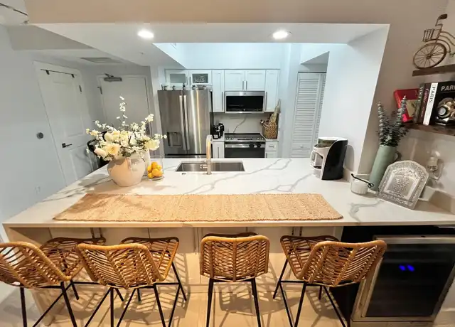 Property at 347 N New River Dr E #706, Fort Lauderdale, FL, 33301, 1 bed, 1 bath, [object Object]