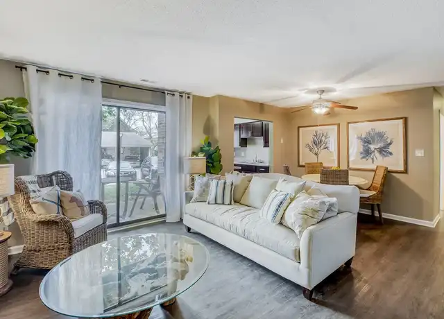 Property at Northlake Village - 1100 Northlake Dr, Noblesville, IN, 46060, 1 bed, 1-2 bath, [object Object]