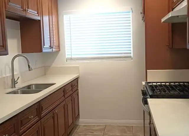 Property at 648 Abbey Ln, Pomona, CA, 91767, 2 beds, 1 bath, [object Object]