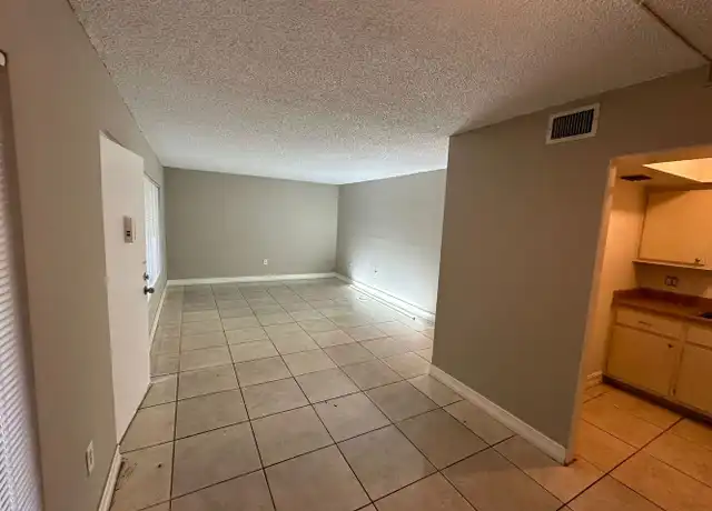 Property at 1830 Maravilla Ave #308, Fort Myers, FL, 33901, 1 bed, 1 bath, [object Object]