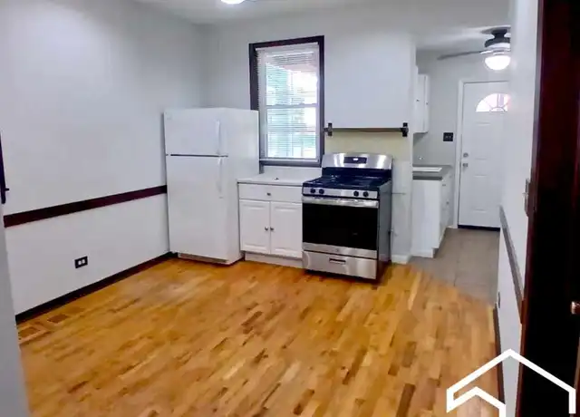 Property at 2856 N Western Ave, Chicago, IL, 60618, 2 beds, 1 bath, [object Object]