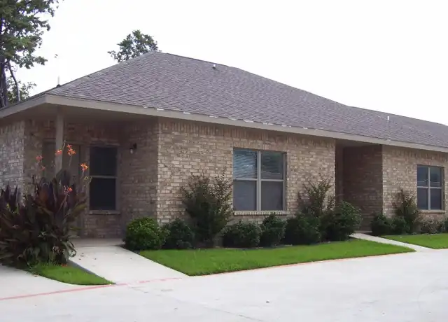 Property at 109 S Tower St Unit 1, Weatherford, TX, 76086, 2 beds, 1 bath, [object Object]