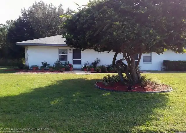 Property at 3279 Country Hill Rd, Sebring, FL, 33872, 1 bed, 1 bath, [object Object]