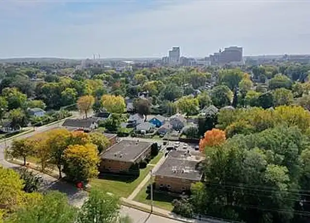 Property at Midtown Apartments - 204 13th St NW, Rochester, MN, 55901, 1-2 bed, 1 bath, [object Object]