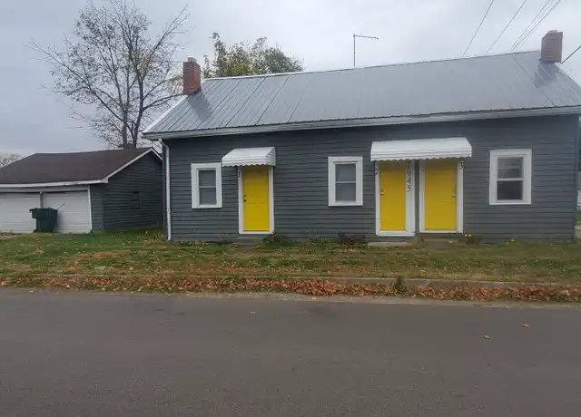 Property at 1945 W 11th St Unit 3, Muncie, IN, 47302, 1 bed, 1 bath, [object Object]