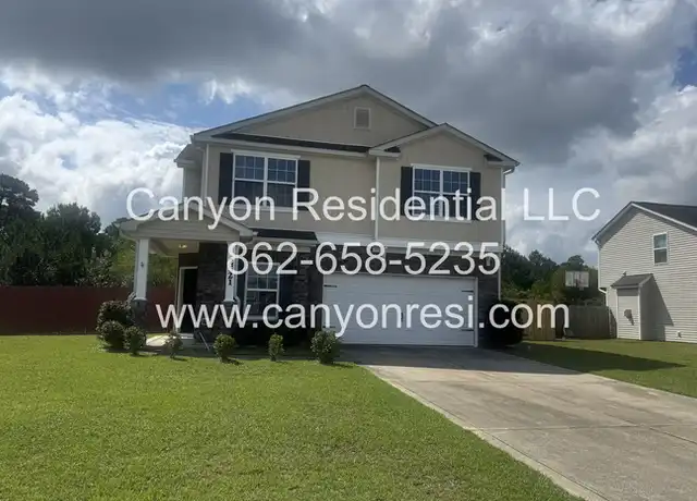 Property at 2521 Spinnaker Dr, Hope Mills, NC, 28348, 4 beds, 3 baths, [object Object]