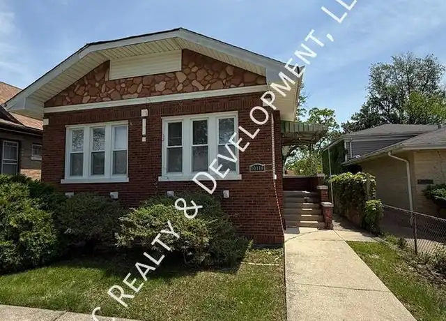 Property at 10119 S Peoria St, Chicago, IL, 60643, 4 beds, 2 baths, [object Object]