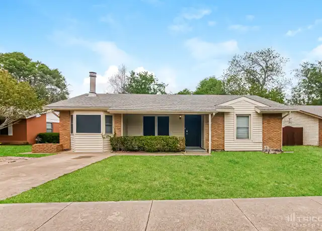 Property at 405 Darlene Ln, Arlington, TX, 76010, 3 beds, 2 baths, [object Object]