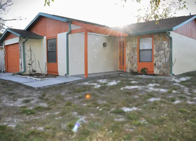 Property at 718 Merlins Ct, Tarpon Springs, FL, 34689, 3 beds, 2 baths, [object Object]