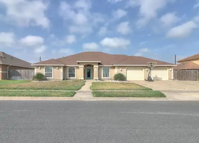 Property at 7326 Aborigine St, Corpus Christi, TX, 78414, 4 beds, 2 baths, [object Object]