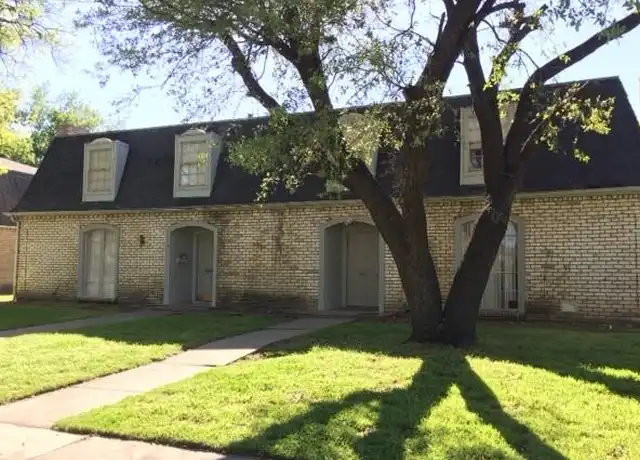 Property at 606 Towne House Ln, Richardson, TX, 75081, 4 beds, 2 baths, [object Object]