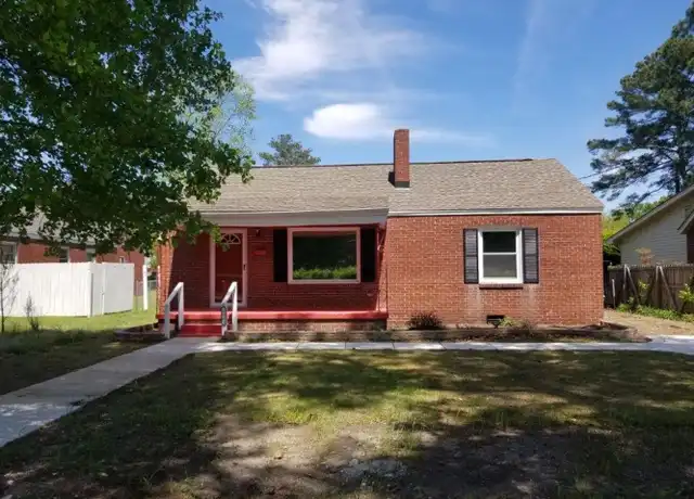 Property at 1703 Peachtree St, Goldsboro, NC, 27530, 3 beds, 2 baths, [object Object]