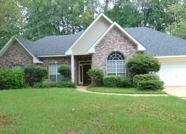 Property at 218 Longfellow Ln, Mandeville, LA, 70448, 4 beds, 2.5 baths, [object Object]