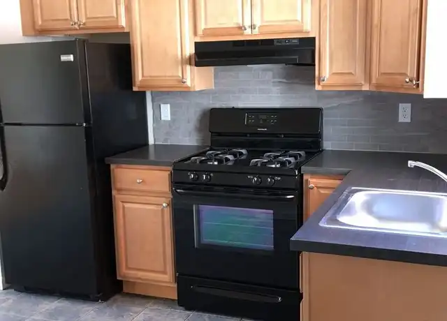 Property at 47 Bridge St Apt 49, Ansonia, CT, 06401, 2 beds, 1 bath, [object Object]