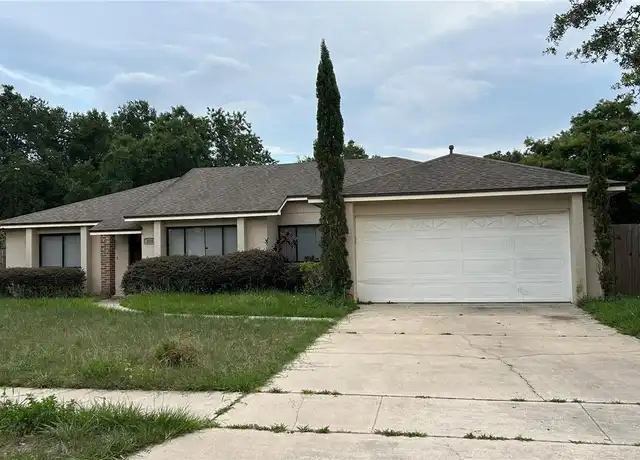 Property at 300 Dublin Dr, Lake Mary, FL, 32746, 3 beds, 2 baths, [object Object]