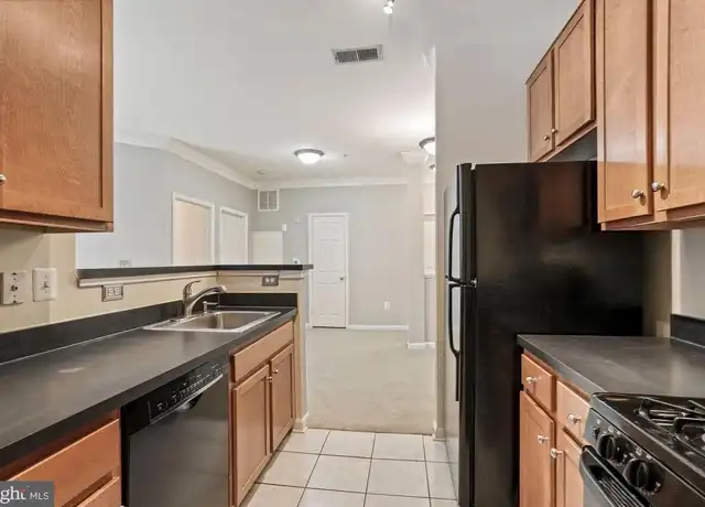 Property at 4854 Eisenhower Ave #154, Alexandria, VA, 22304, 1 bed, 1 bath, [object Object]