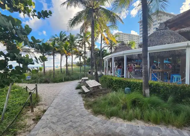 Property at 404 NE 4th St Unit 1, Pompano Beach, FL, 33060, 3 beds, 1 bath, [object Object]